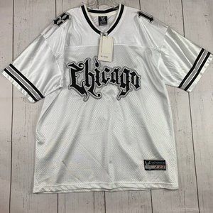 Victorious | Shirts | Chicago 8 Gothic Text Victorious Xl White
